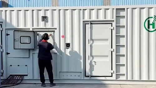 مولدات كهرباء ديزل تعمل بمحركات كومنز